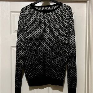 Designer Black and White Patterned Women’s Sweater- size Large, EUC